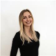 Francesa nativa con formación en pedagogía y más de 5 años de experiencia. ¡Aprende francés de manera personalizada!